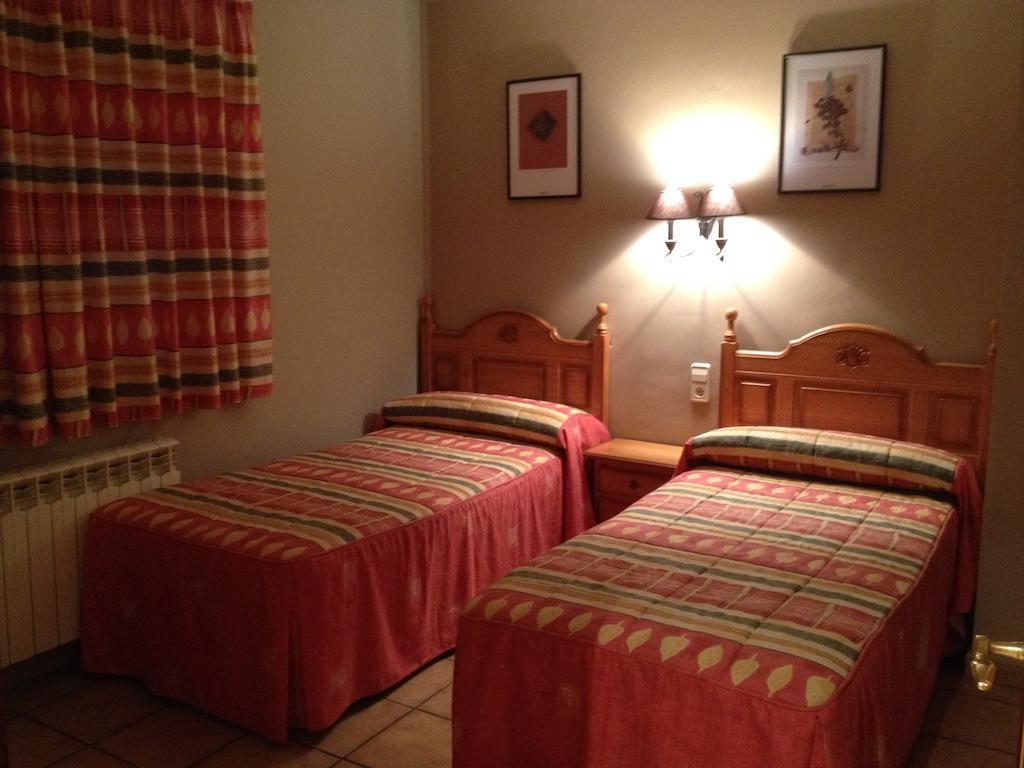 Apartamentos Residencial Fornocal Alquézar Kamer foto